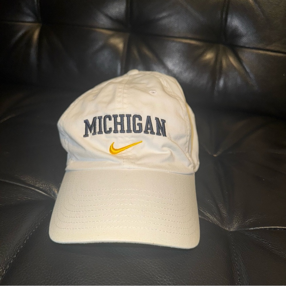 Nike Michigan Wolverines Heritage 86 Hat